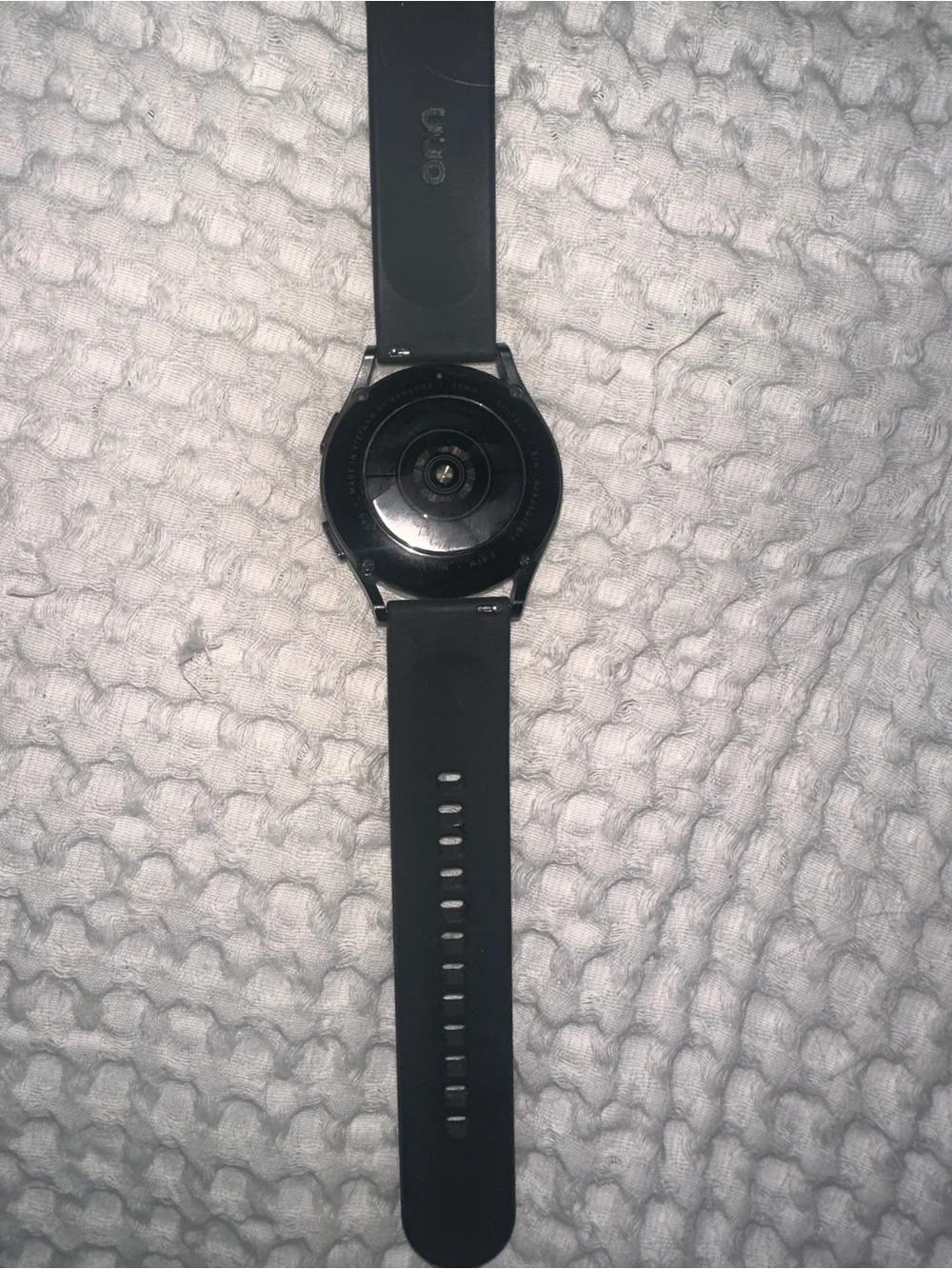 Samsung Galaxy 4 Black Smart Fitness Watch - Sleek Minimal Design 40 mm